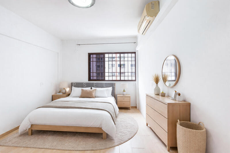 226 Ang Mo Kio Avenue 1 HDB Flat For Sale at S$ 538,000 | PropertyGuru Singapore - Bedroom