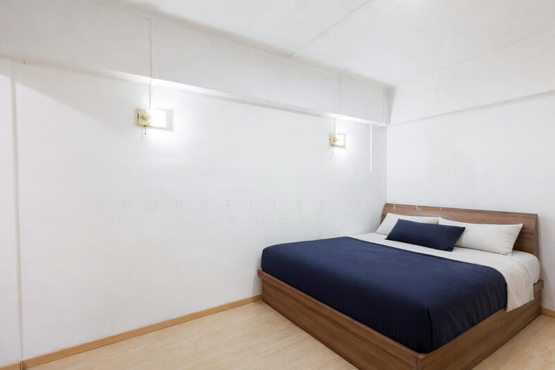 226 Ang Mo Kio Avenue 1 HDB Flat For Sale at S$ 538,000 | PropertyGuru Singapore - Bedroom