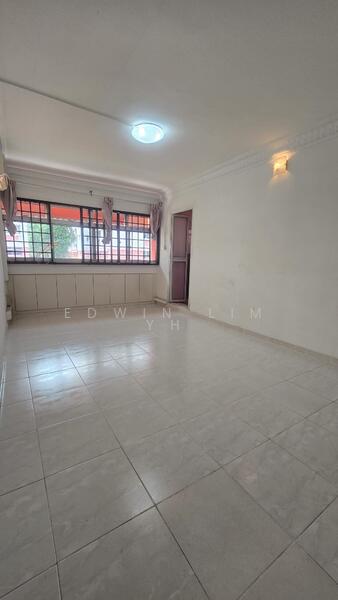 568 Choa Chu Kang Street 52 HDB Flat For Sale at S$ 670,000 | PropertyGuru Singapore - MBR