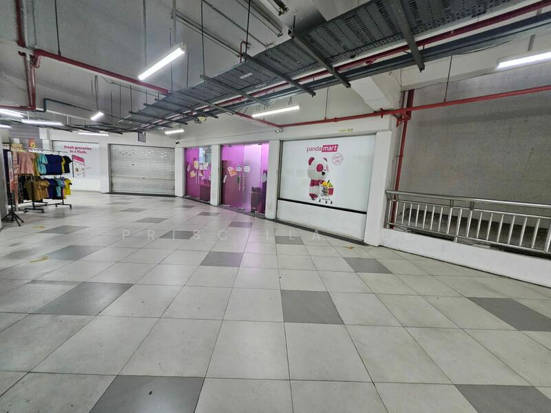 Boon Lay Shopping Centre, 221 Boon Lay Place, 5,318 sqft, Mall Shop For Sale, by Priscilla Lee, 500041148 - Exterior - CommercialGuru.com.sg