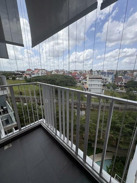 Master room balcony 