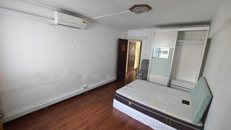 434 Tampines Street 43, 434 Tampines Street 43, 3 Bedrooms, 1,119 sqft, HDB Flat For Sale, by Shawn Yang, 500041198 - Bedroom - PropertyGuru.com.sg