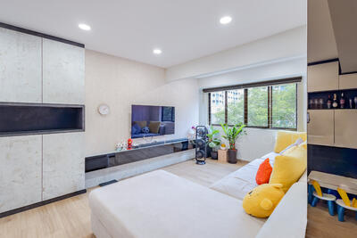 For Sale - 322 Sembawang Close