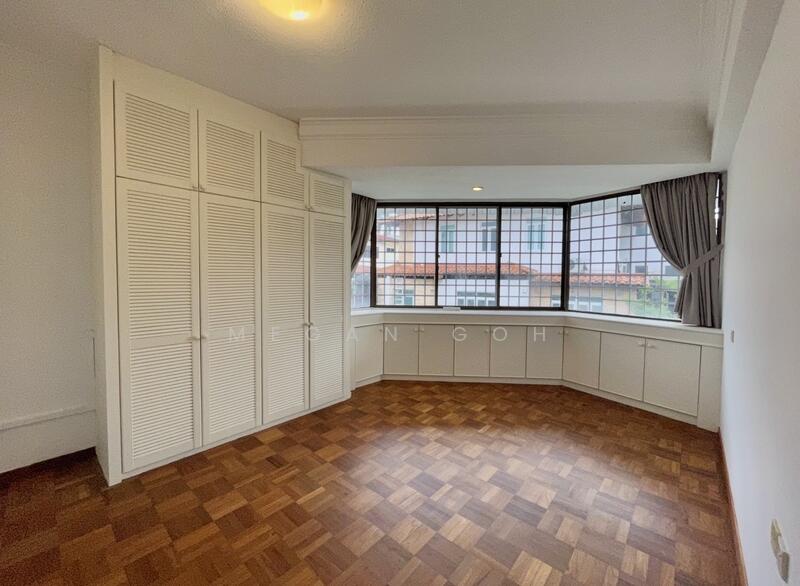 Mariam Bungalow House For Sale at S$ 10,500,000 | PropertyGuru Singapore - Bedroom