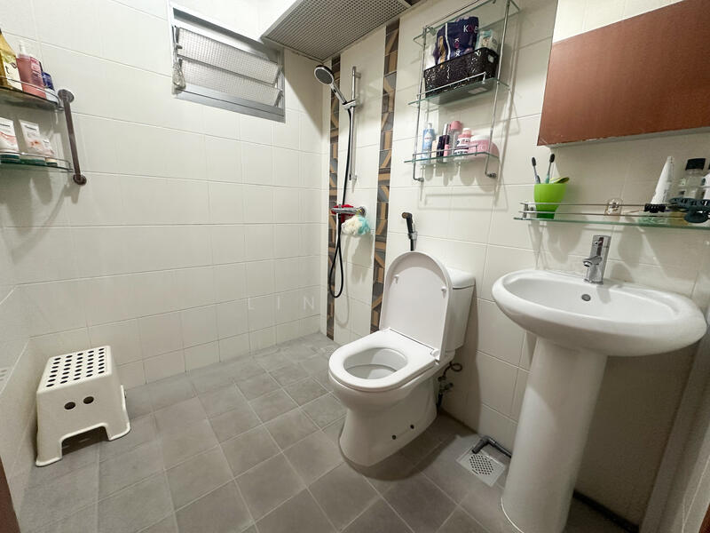 For Sale - 428A Yishun Avenue 11