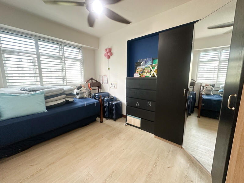 For Sale - 428A Yishun Avenue 11