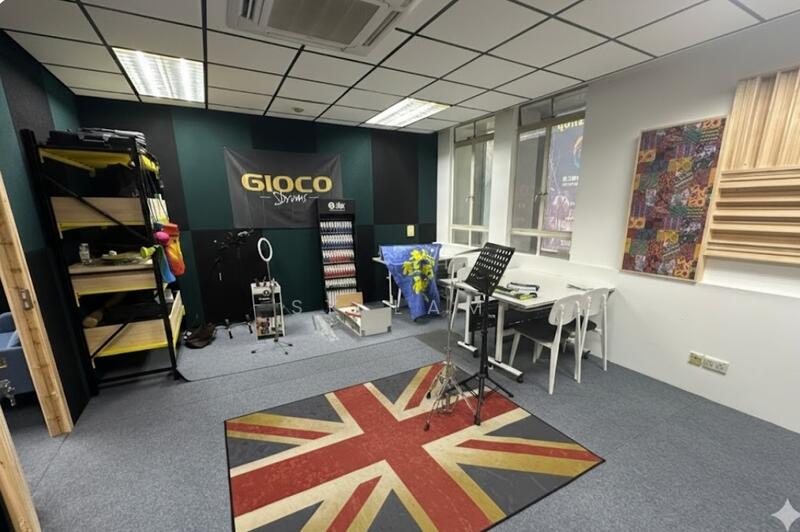 Kheng Chiu Building, 47 Beach Road, 546 sqft, Office For Rent, by SK Lam, 500041302 - Long rectangular room - CommercialGuru.com.sg