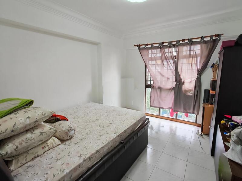 For Sale - 525 Woodlands Drive 14