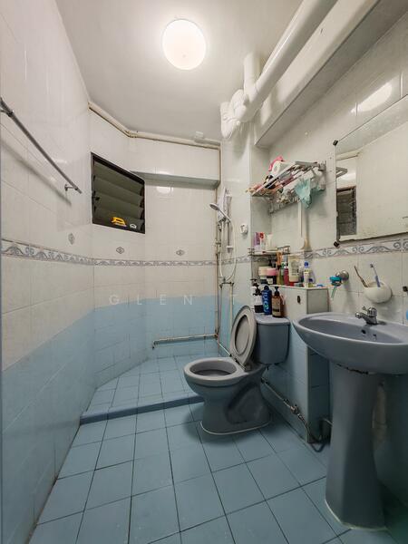 For Sale - 525 Woodlands Drive 14