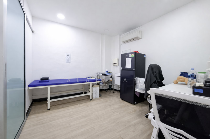 249 Jurong Street 24, Jurong East Street 24, 1,808 sqft, Medical For Rent, by Alan Yap, 500041344 - Interior - CommercialGuru.com.sg