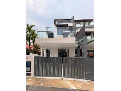 For Sale - ❤️GIANT⚡️Brand New Semi-D w Swimming Pool, Mezzanine, Attic & Lift in Serangoon