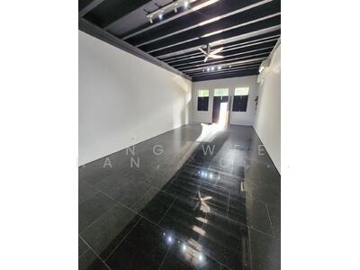 For Rent - LORONG 40 GEYLANG