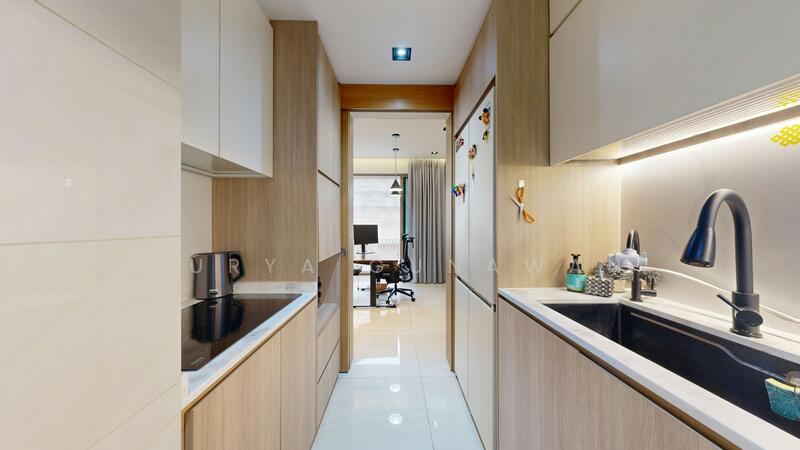 The Vales Condominium For Sale at S$ 1,399,999 | PropertyGuru Singapore - Kitchen