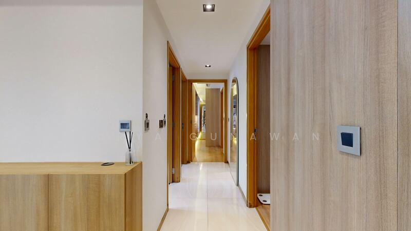 The Vales Condominium For Sale at S$ 1,399,999 | PropertyGuru Singapore - Corridor