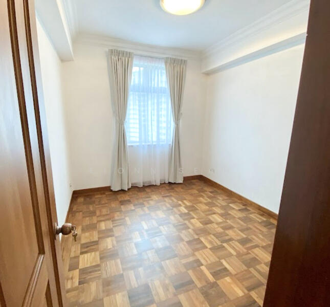 Spring Grove, 53 Grange Road, 2 Bedrooms, 1,012 sqft, Condominium For Rent, by Elonn Seah, 500041446 - Interior - PropertyGuru.com.sg