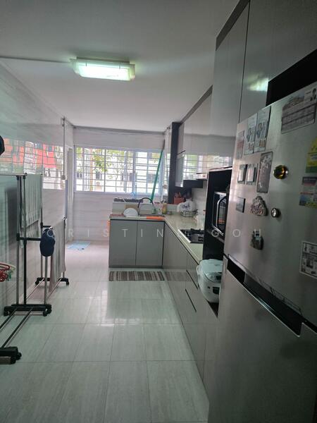 390 Yishun Avenue 6, 390 Yishun Avenue 6, Room Rental, 150 sqft, HDB Flat For Rent, by Qristine Goh, 500041456 - Kitchen - PropertyGuru.com.sg