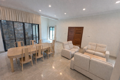 For Sale - 15m Frontage | Elevated | South Facing | 4 Ensuite Rooms | Breezy& Bright