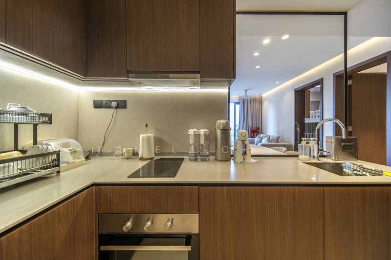 Midwood Condominium For Sale at S$ 1,480,000 | PropertyGuru Singapore - Kitchen