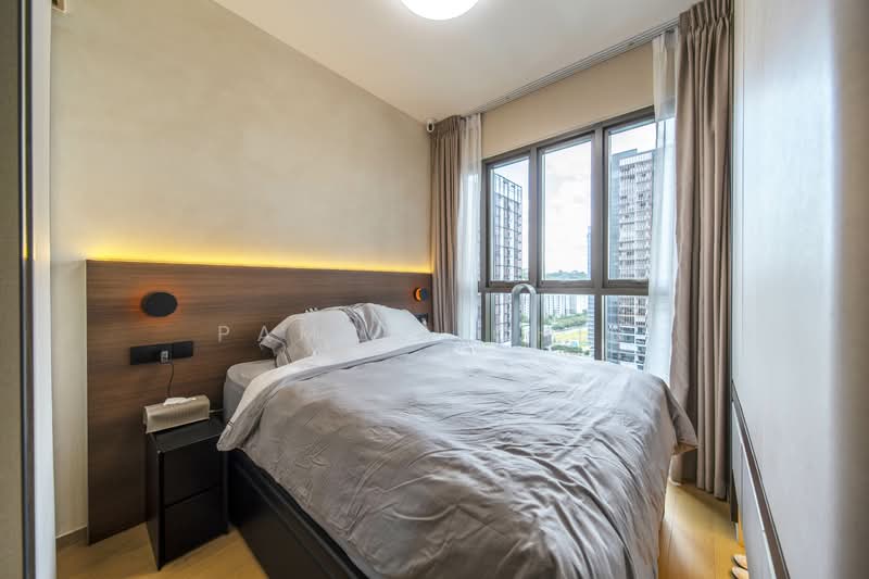 Midwood Condominium For Sale at S$ 1,480,000 | PropertyGuru Singapore - Bedroom