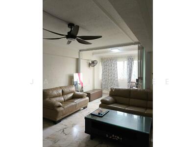 For Sale - 127 Tampines Street 11