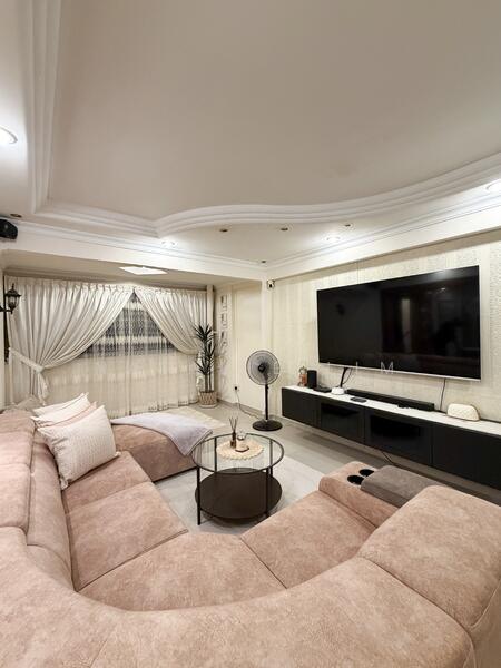 For Sale - 640 Jurong West Street 61