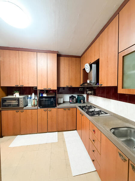 For Sale - 640 Jurong West Street 61