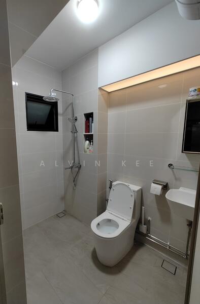 For Rent - 122E Rivervale Drive