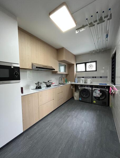 For Rent - 122E Rivervale Drive