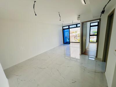 For Sale - Kovan Jewel