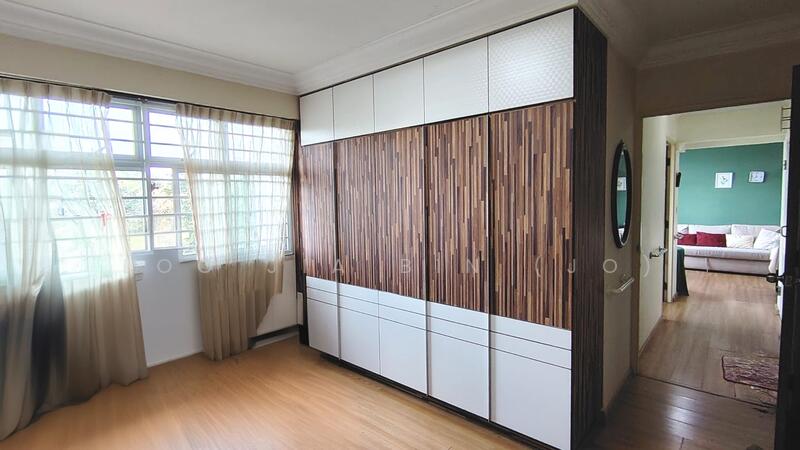 For Sale - 18B Holland Drive