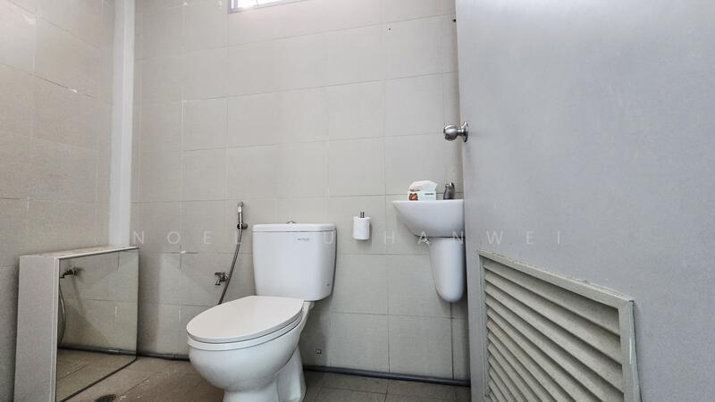 One Commonwealth, 1 Commonwealth Lane, 1,432 sqft, Light Industrial (B1) For Rent, by Noel Yu Hanwei, 500041580 - CommercialGuru.com.sg