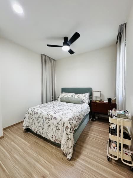 The Waterina Apartment For Sale at S$ 2,350,000 | PropertyGuru Singapore - Bedroom