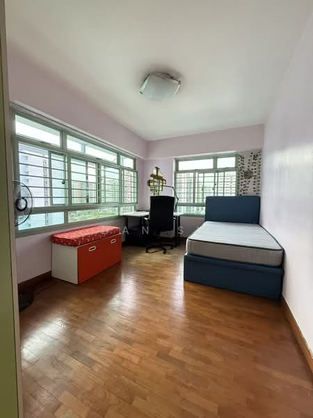 642D Punggol Drive, 642D Punggol Drive, 3 Bedrooms, 1,216 sqft, HDB Flat For Rent, by Dan Su, 500041678 - Bedroom - PropertyGuru.com.sg