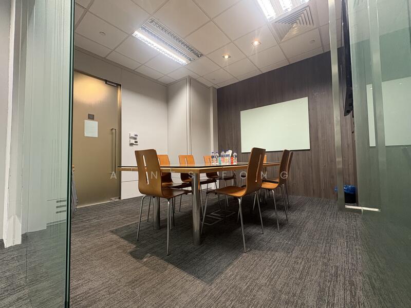 Paya Lebar Square, 60 Paya Lebar Singapore, 1,335 sqft, Office For Sale, by Agnes Fong, 500041702 - CommercialGuru.com.sg