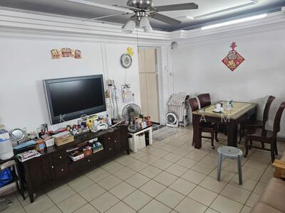 For Sale - 329 Yishun Ring Road