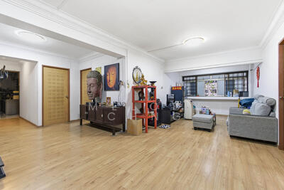 For Sale - 706 Jurong West Street 71