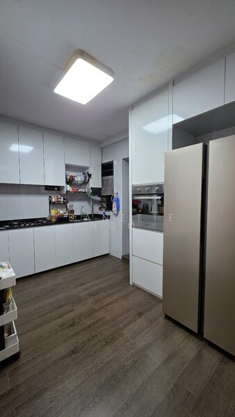 For Sale - 368 Woodlands Avenue 1