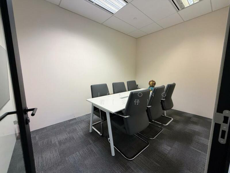 Asia Square Tower 1, 8 Marina View, 2,133 sqft, Office For Rent, by Patrick Ong 王鹏若(安仔), 500041864 - Manager Room 2 - CommercialGuru.com.sg