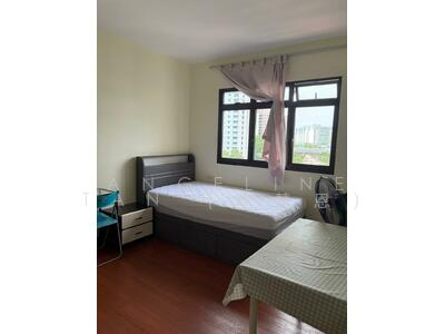 For Rent - 656B Jurong West Street 61