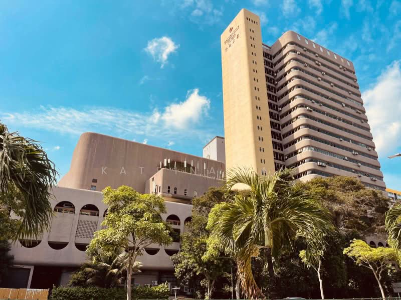 Golden Mile Tower, 6001 Beach Road, 914 sqft, Office For Rent, by Katrina Tan, 500041960 - Exterior - CommercialGuru.com.sg