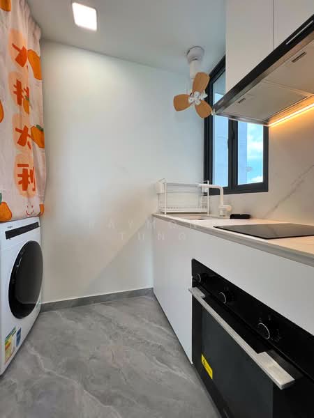 Trilive, 115 Tampines Road, 2 Bedrooms, 600 sqft, Condominium For Rent, by Raymond Tung, 500041968 - Kitchen / Yard Area - PropertyGuru.com.sg