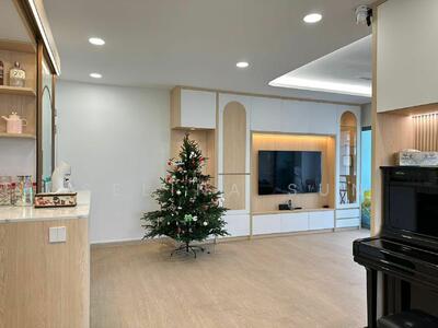 For Sale - Aquarius By The Park