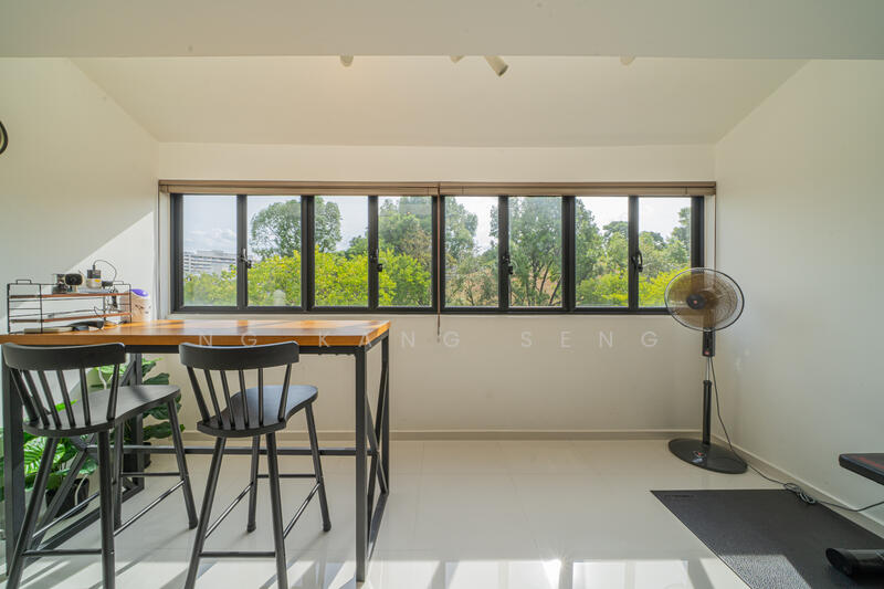 For Sale - 277 Yishun Street 22