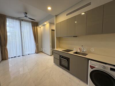 For Rent - Robin Residences