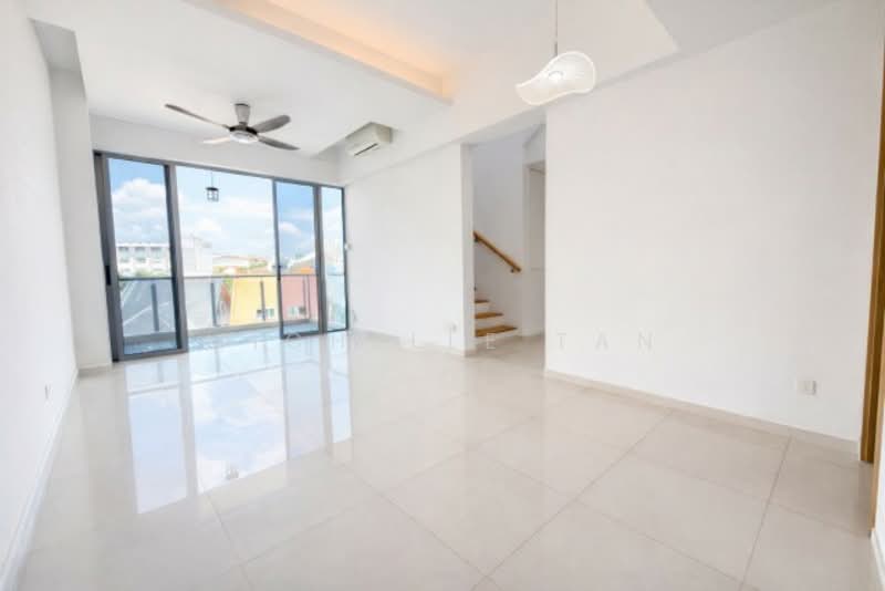 The Acacias, 21 Sommerville Road, 3 Bedrooms, 1,572 sqft, Apartment For Rent, by Michelle Tan, 500042032 - PropertyGuru.com.sg