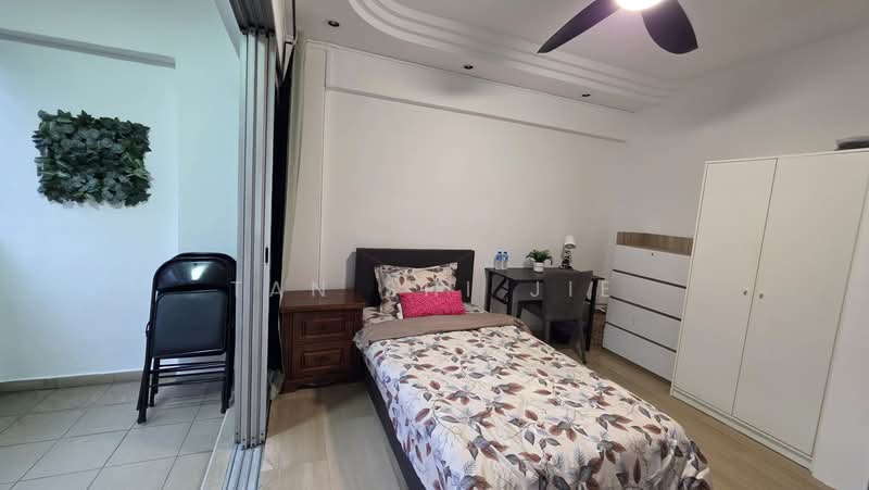 Lagoon View, 5000L Marine Parade Road, Room Rental, 120 sqft, Apartment For Rent, by Tan Shi Jie, 500042046 - Bedroom - PropertyGuru.com.sg