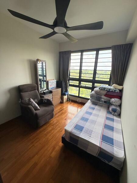 94 Dawson Road HDB Flat For Sale at S$ 1,400,000 | PropertyGuru Singapore - Bedroom