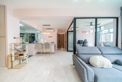 For Sale - 439B Bukit Batok West Avenue 8