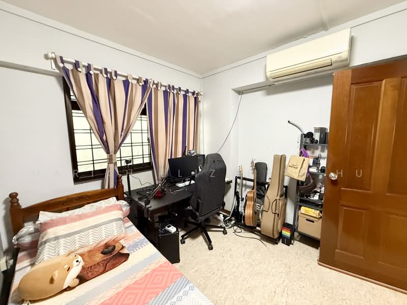 345 Kang Ching Road, 345 Kang Ching Road, 3 Bedrooms, 1,098 sqft, HDB Flat For Sale, by Mariah Elizabeth Hu, 500042122 - Bedroom - PropertyGuru.com.sg