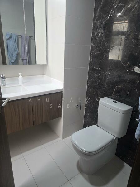 Palm Isles Condominium For Sale at S$ 1,450,000 | PropertyGuru Singapore